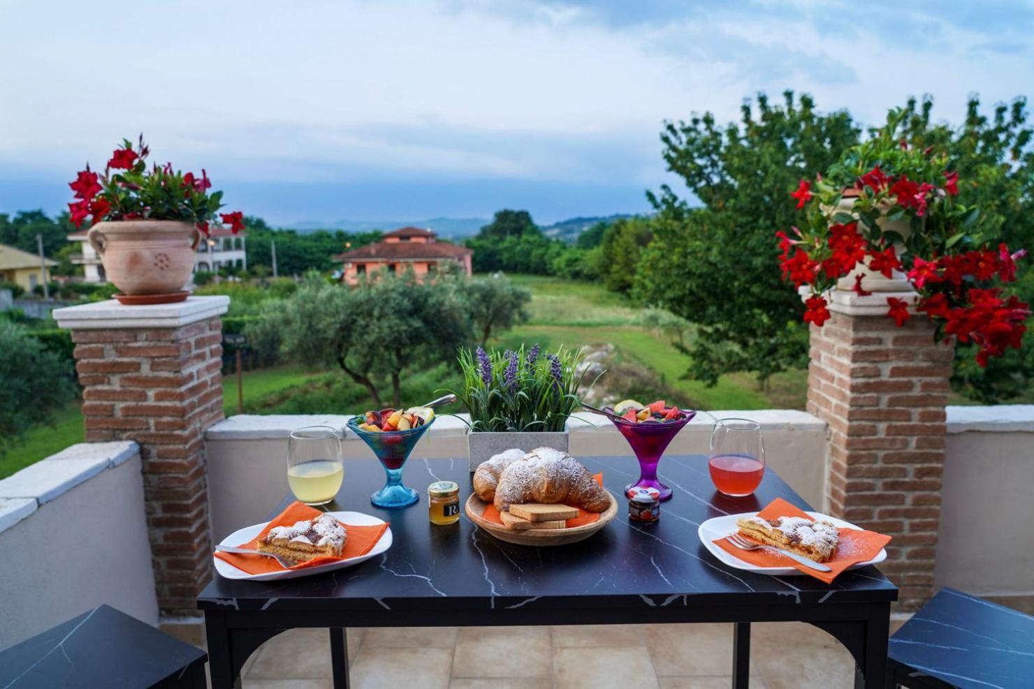 Villa Falcone Alvignano Exterior photo